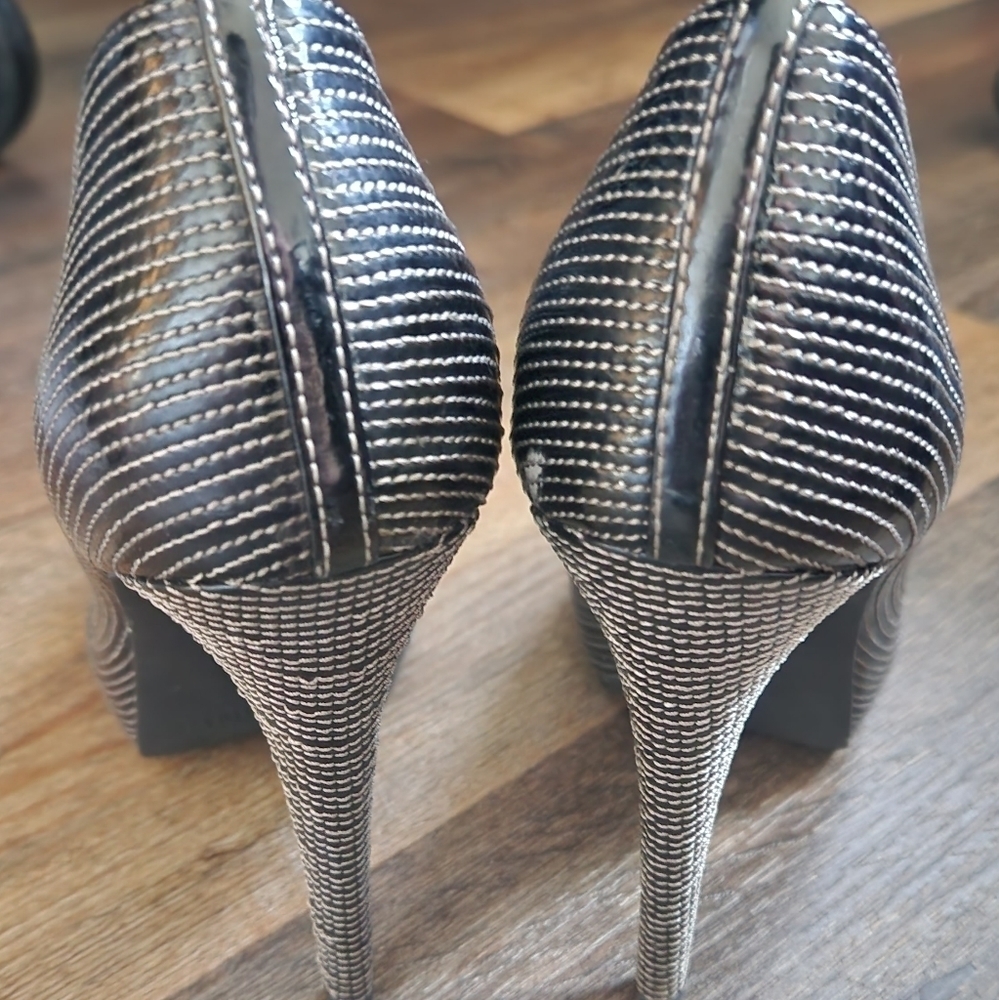 Colin Stuart Heels - Picture 14 of 16